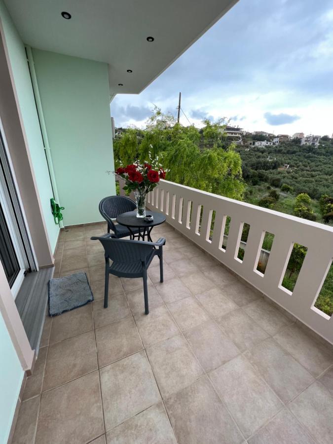 Eugene Apartment Ханья Экстерьер фото