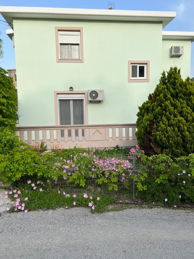 Eugene Apartment Ханья Экстерьер фото